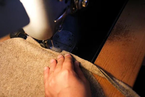 Confectionnez un pouf en matières naturelles sur une journée en duo avec votre enfant, accompagnés par Camille - Afbeelding nr. 2 - Wecandoo