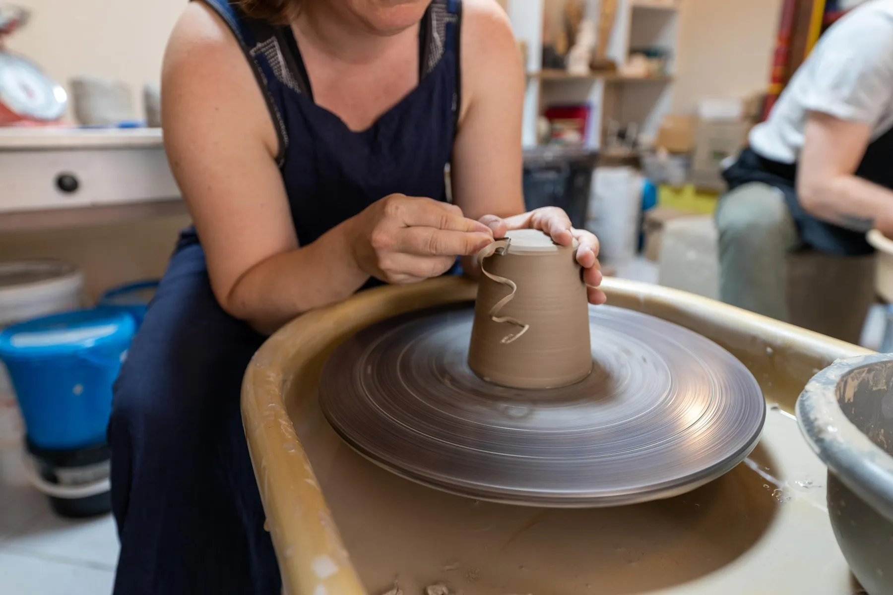 Tournez votre duo de bols ou de tasses avec Maud - Image n°4 - Wecandoo