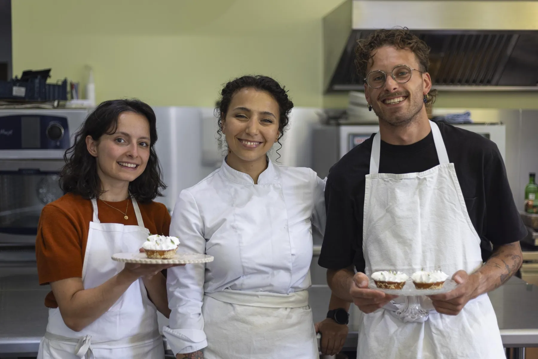 Réalisez un gâteau de saison avec une touche méditerranéenne avec Yasmine - Afbeelding nr. 4 - Wecandoo