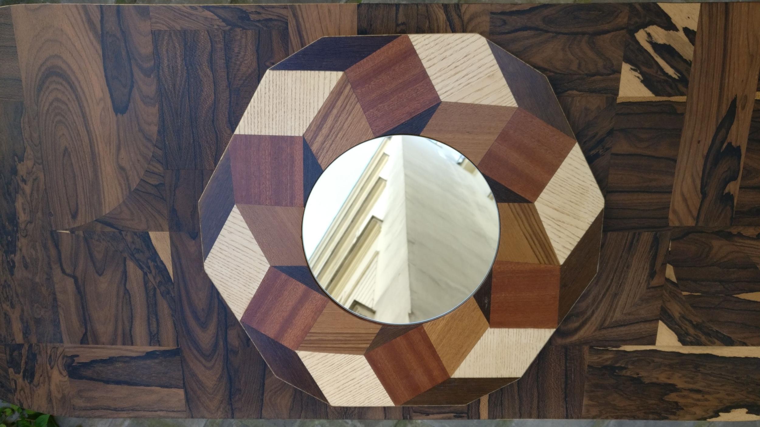 Réalisez votre plateau ou miroir personnalisé en marqueterie - 2J - Image n°9 - Wecandoo