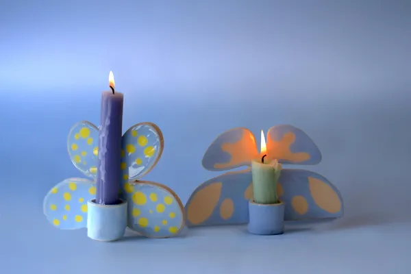 Modelez et décorez votre bougeoir papillon à Paris