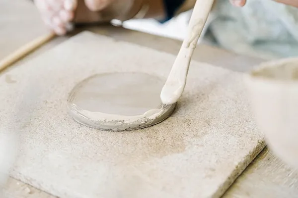 Design your ceramic tableware in two sessions - Image n°1 - Wecandoo