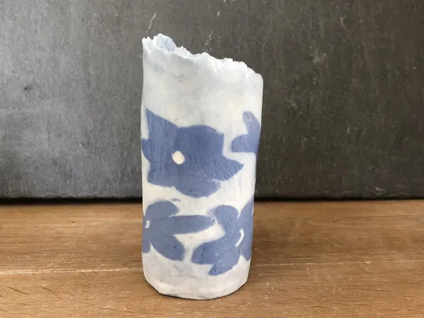 Modelez votre vase ou votre photophore en porcelaine papier avec Clarisse - Image n°4 - Wecandoo