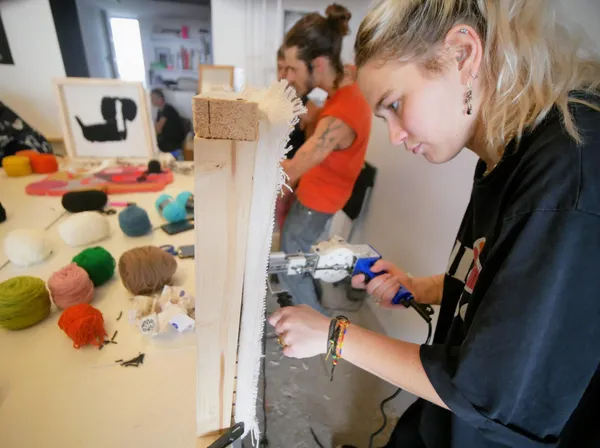 Découvrez le tufting avec Naïm et Bryan - Image n°2 - Wecandoo