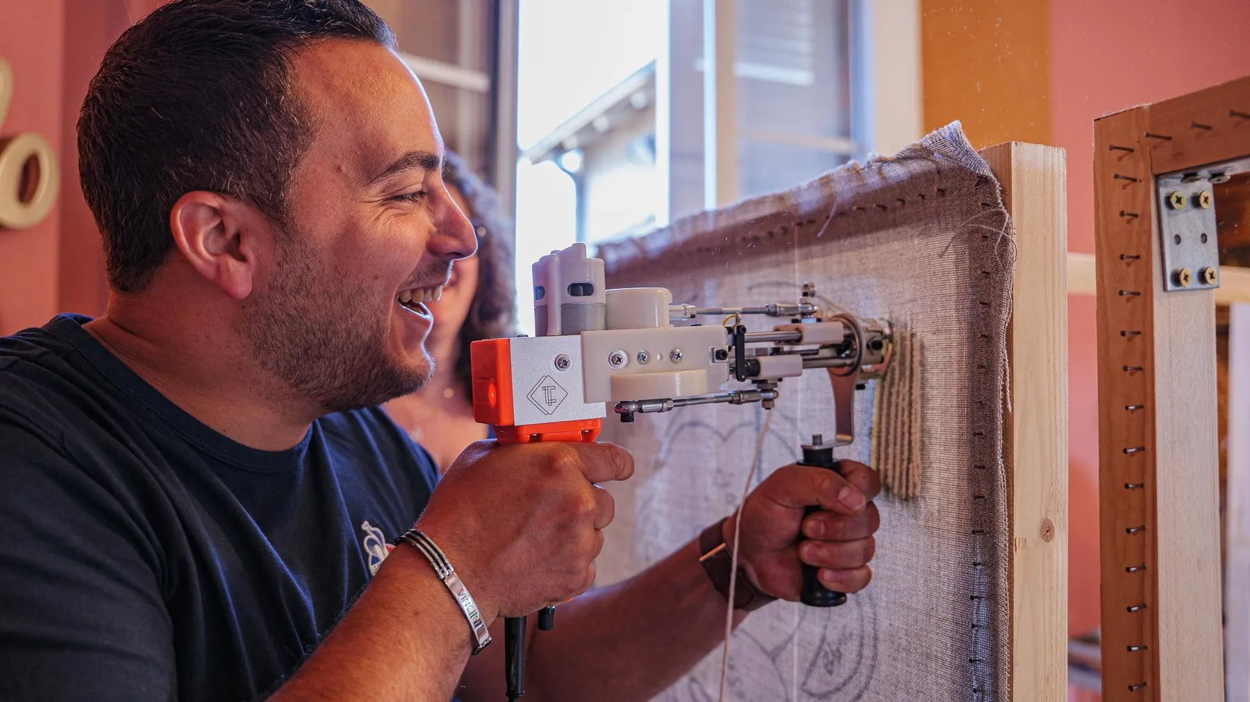 Réalisez votre grand tapis en tufting sur deux jours avec Lola - Image n°2 - Wecandoo