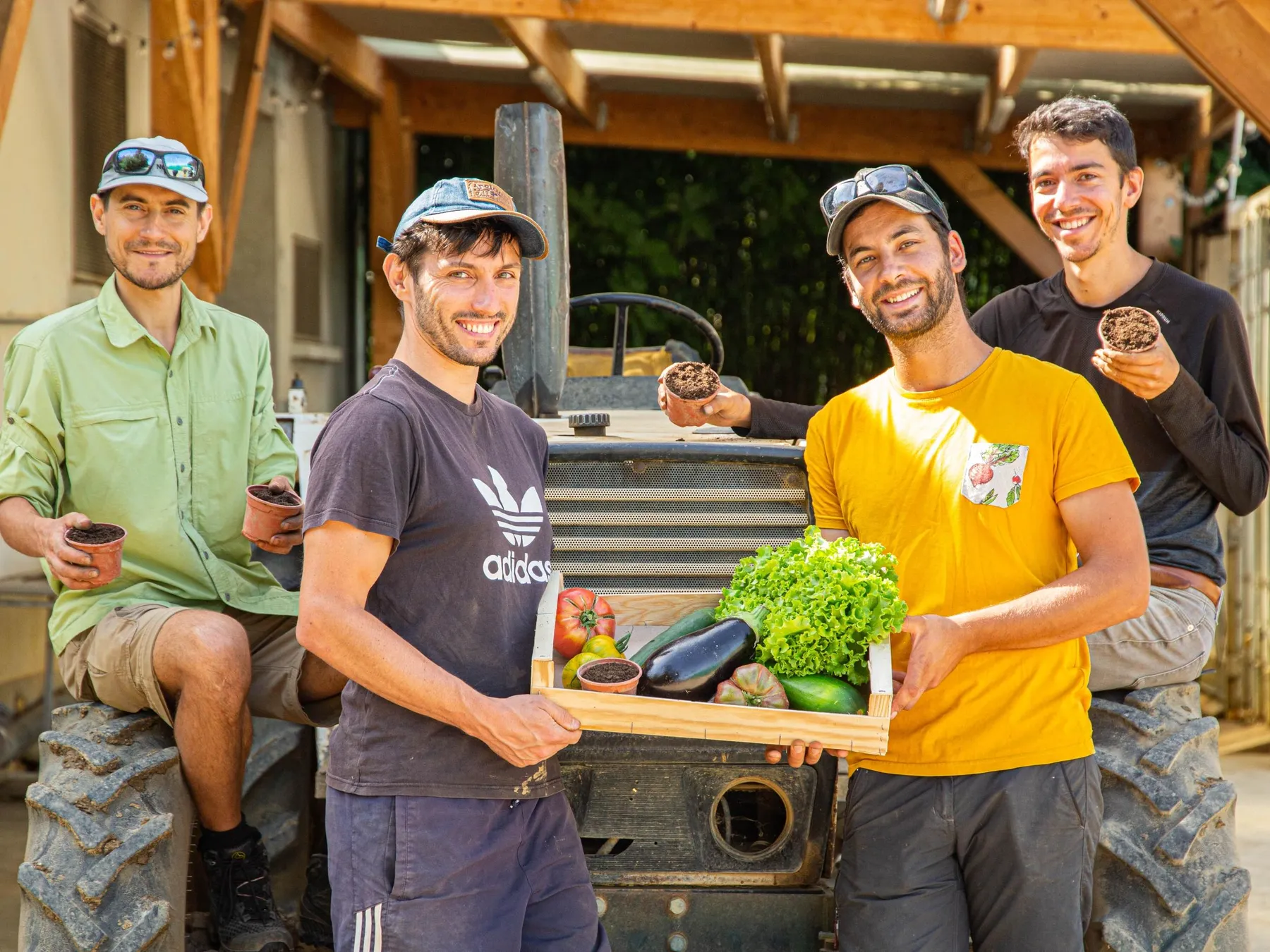 Découvrez une ferme en maraîchage bio avec Joseph, Thibault et Félix - Image n°4 - Wecandoo