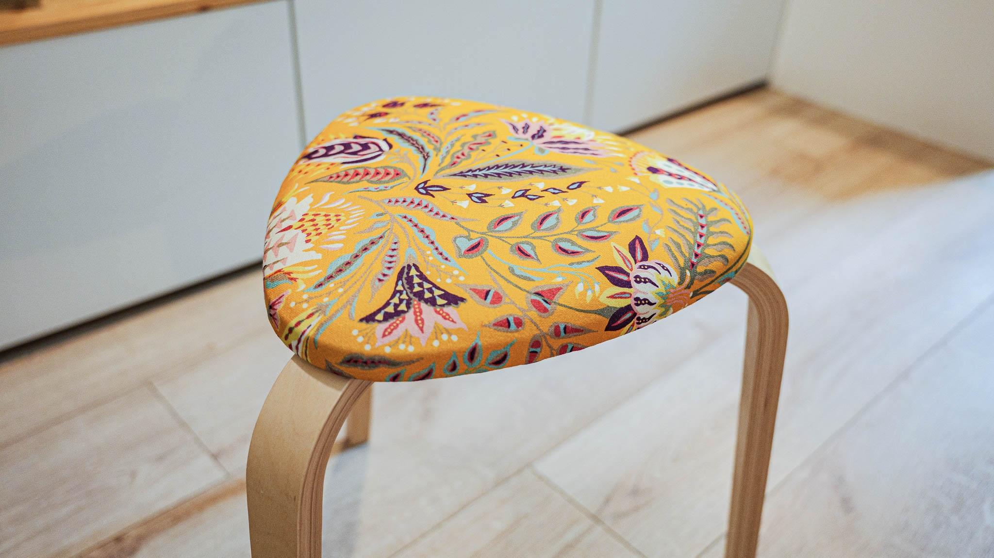 Tapissez votre tabouret