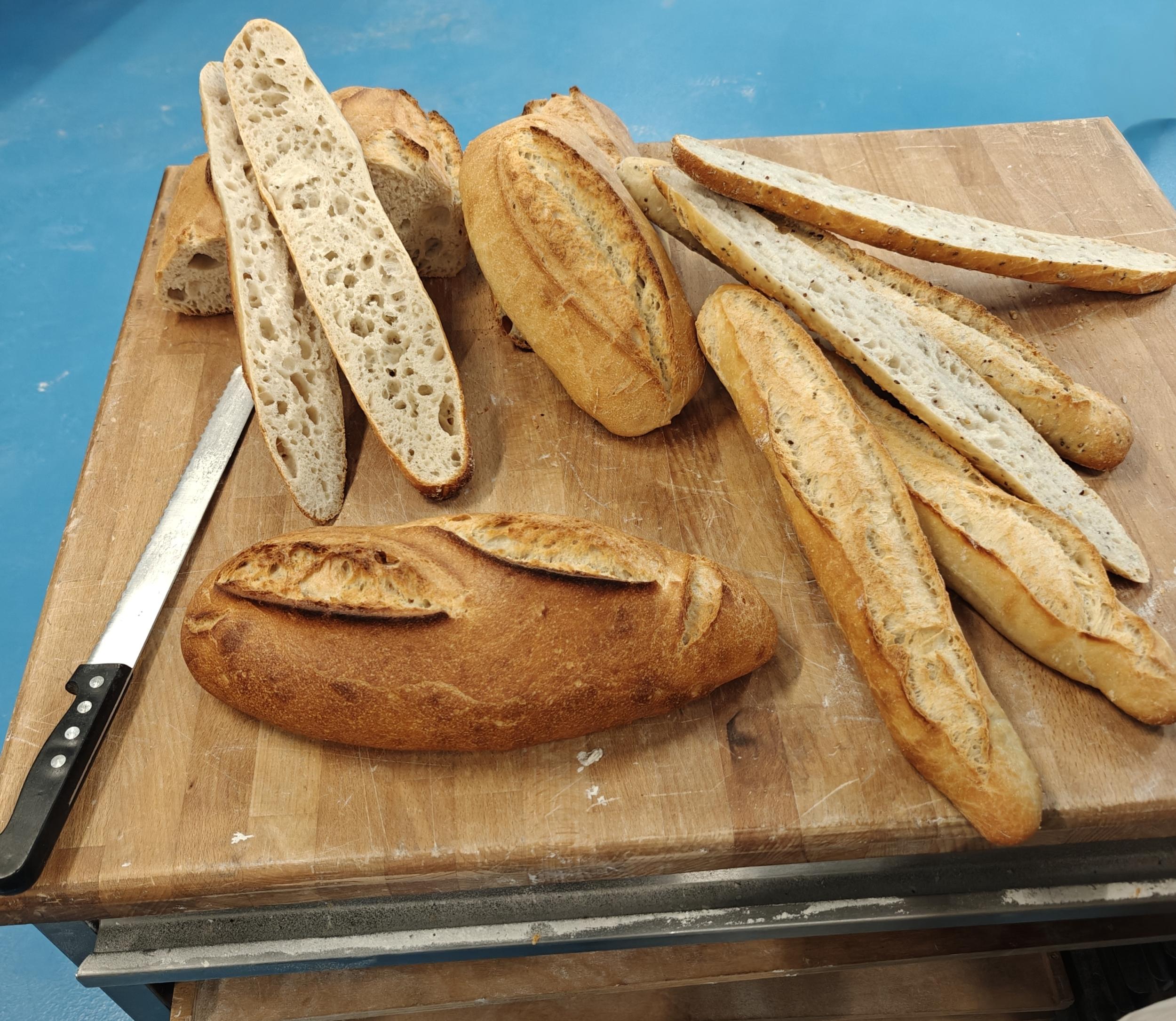 Découvrez le métier de boulanger sur une journée