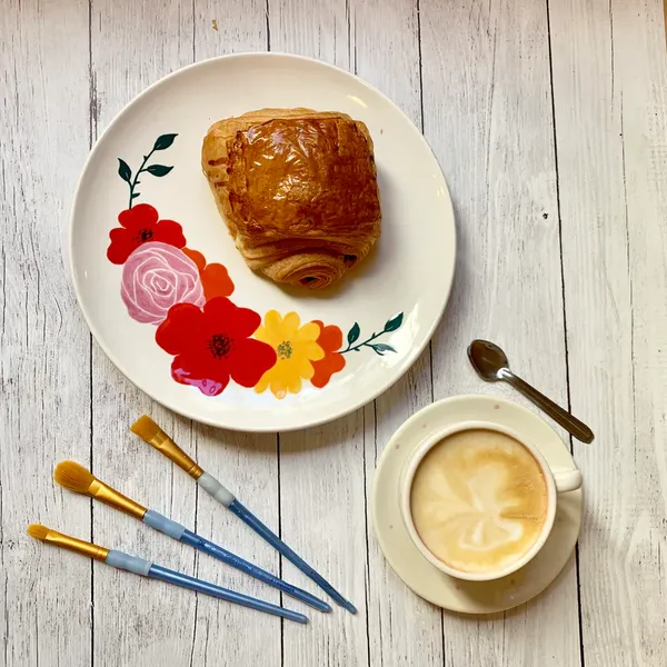 Décorez votre céramique autour d’un petit-déjeuner
