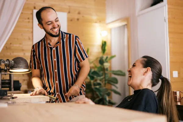 Réalisez votre bague en argent avec Anne - Image n°2 - Wecandoo