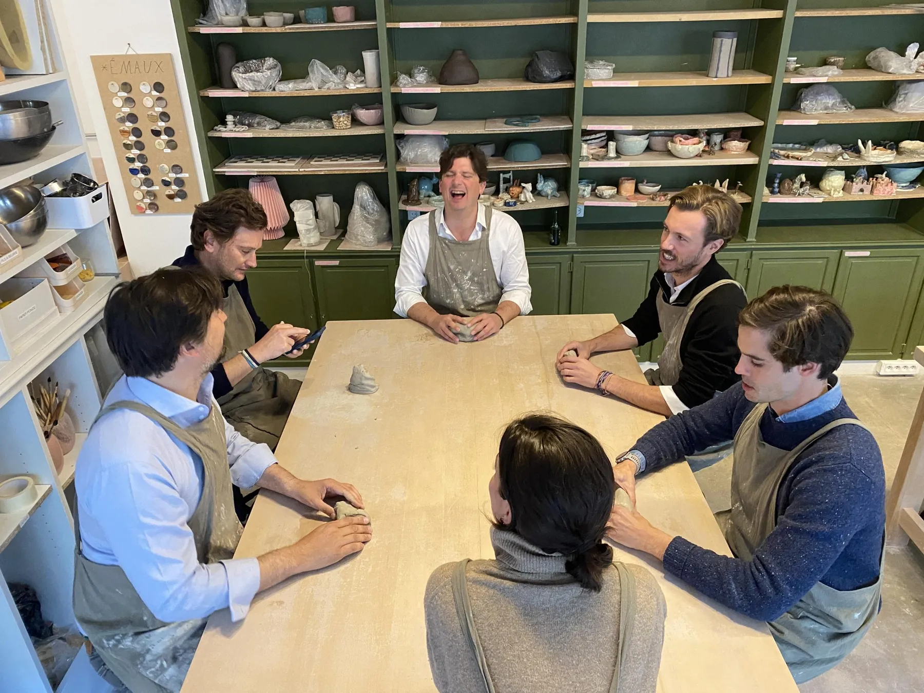 Créez votre bol en céramique avec Jessica et son équipe - Image n°5 - Wecandoo