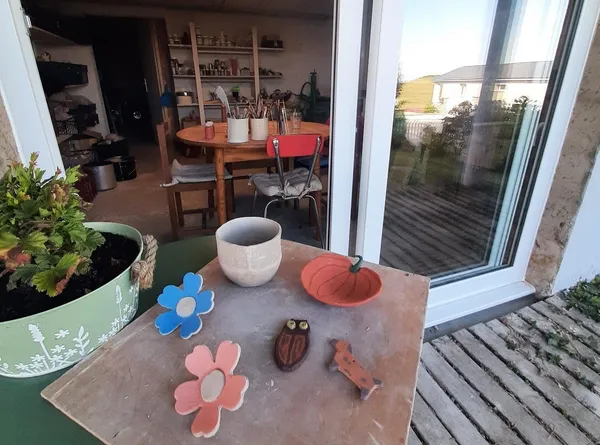Modelez et décorez votre pièce autour d'un apéro