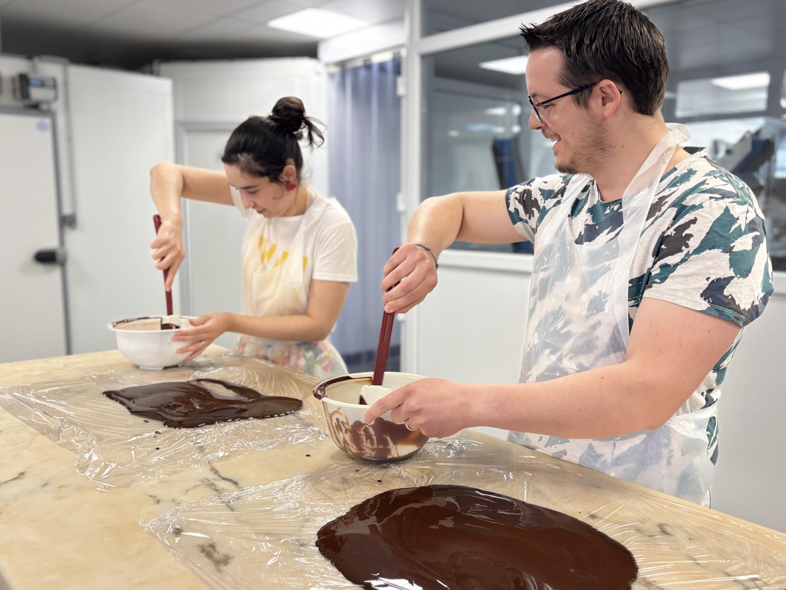 Réalisez vos tablettes gourmandes en duo avec votre enfant - Image n°6 - Wecandoo
