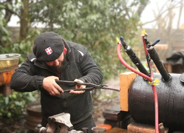 Façonnez votre couteau brut de forge avec Jean-Alain - Image n°5 - Wecandoo