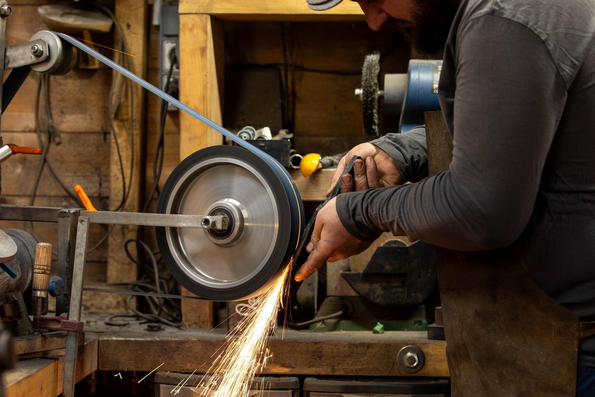 Façonnez votre couteau brut de forge