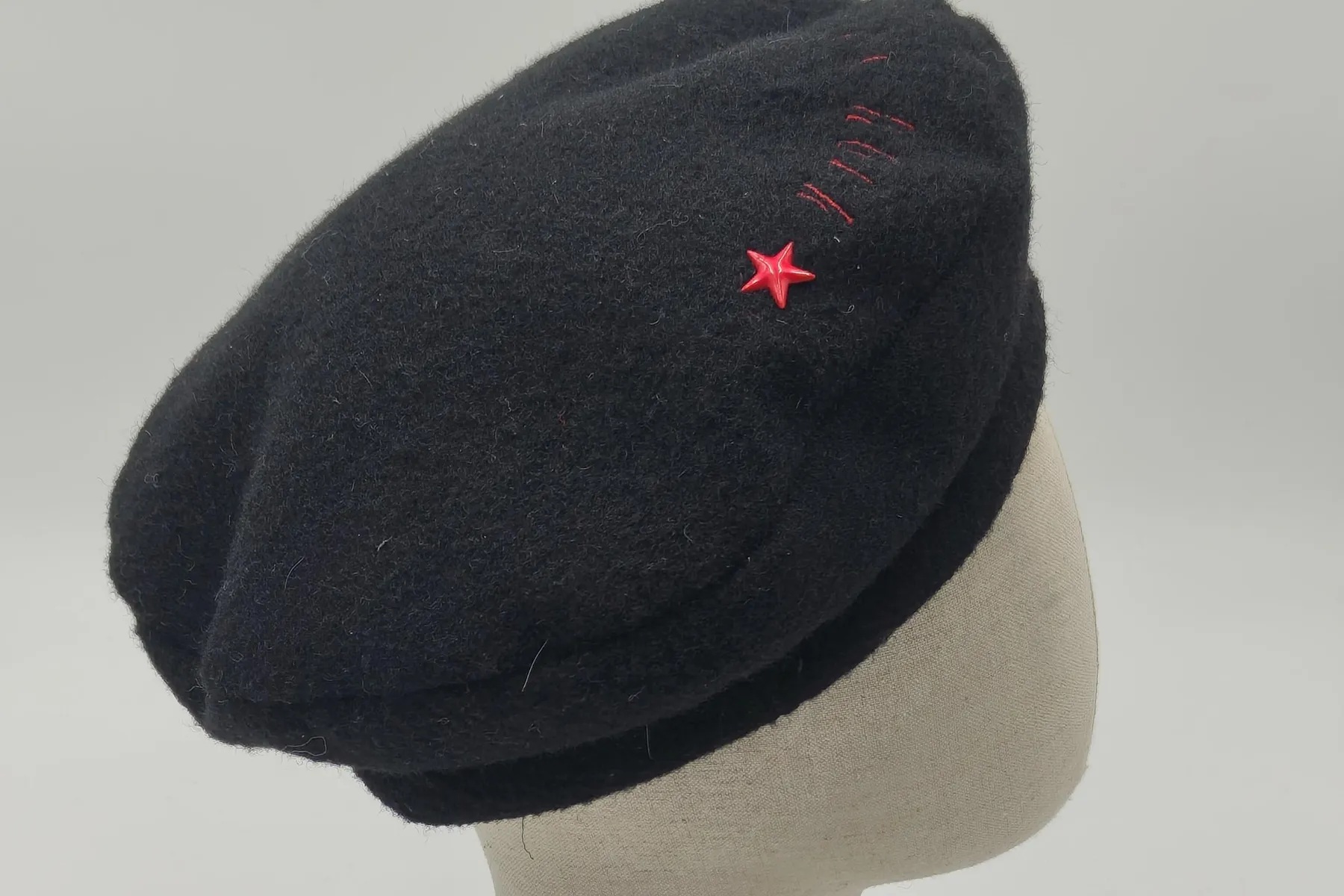 Créez votre béret parisien sur-mesure avec Maud - Image n°5 - Wecandoo