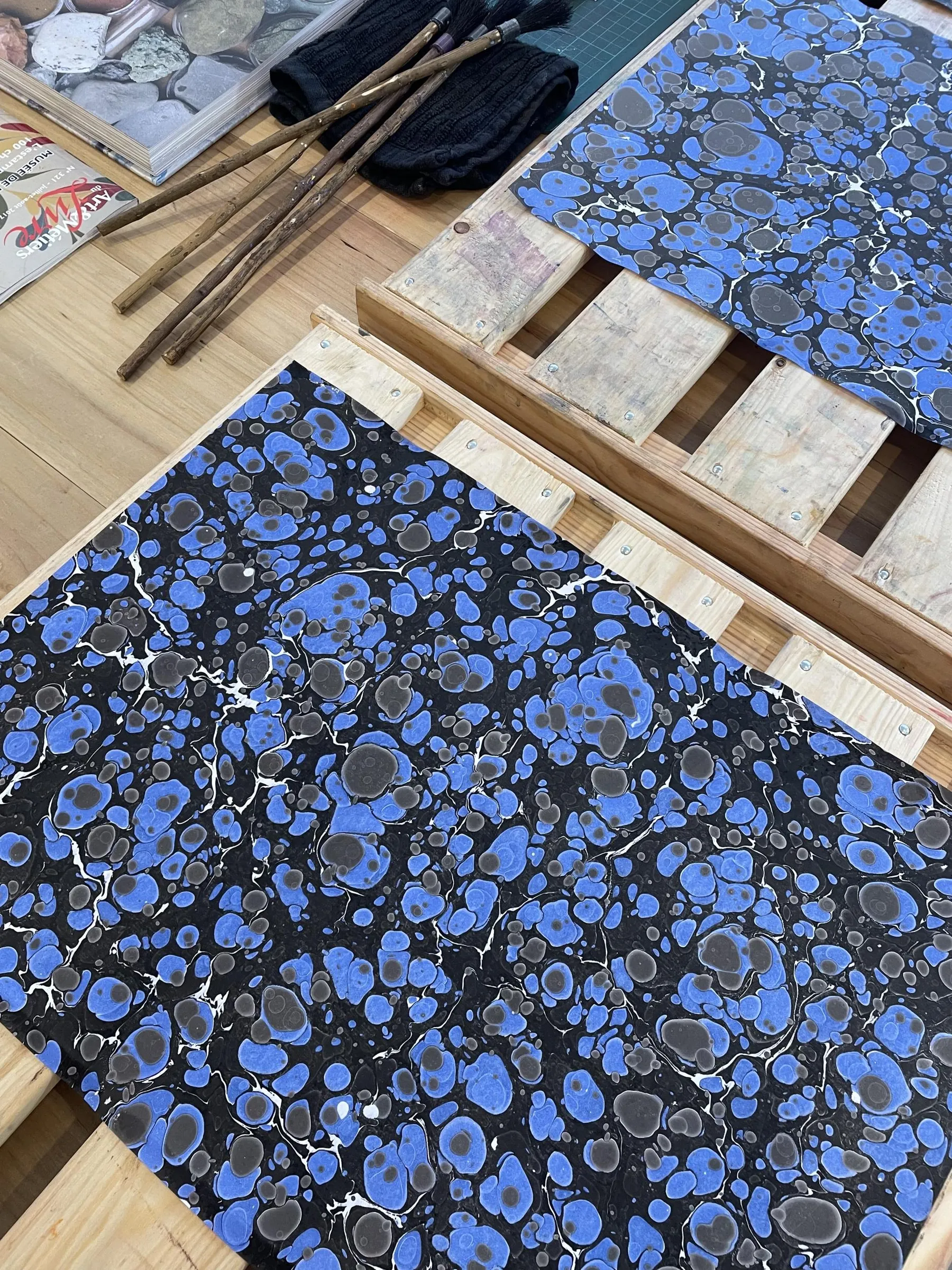 Créez votre oeuvre en papier marbré - Image n°4 - Wecandoo