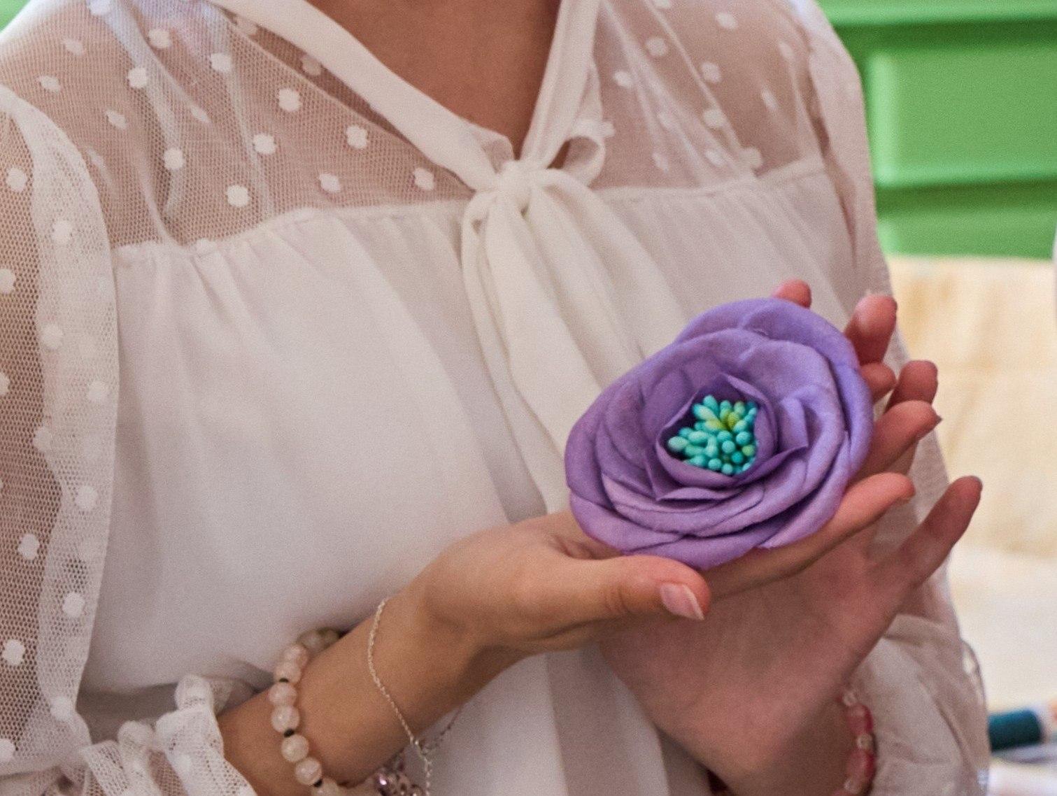 Creéz votre parure florale avec Julie - Image n°9 - Wecandoo