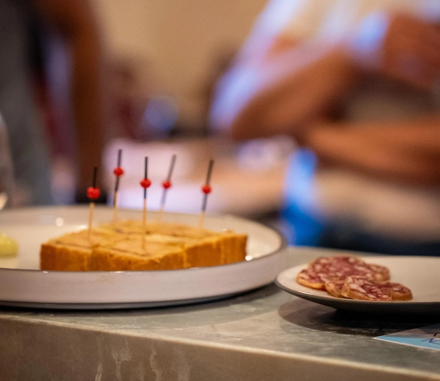 Découvrez des accords mets et vins avec Jean-Charles et Hasan - Image n°3 - Wecandoo