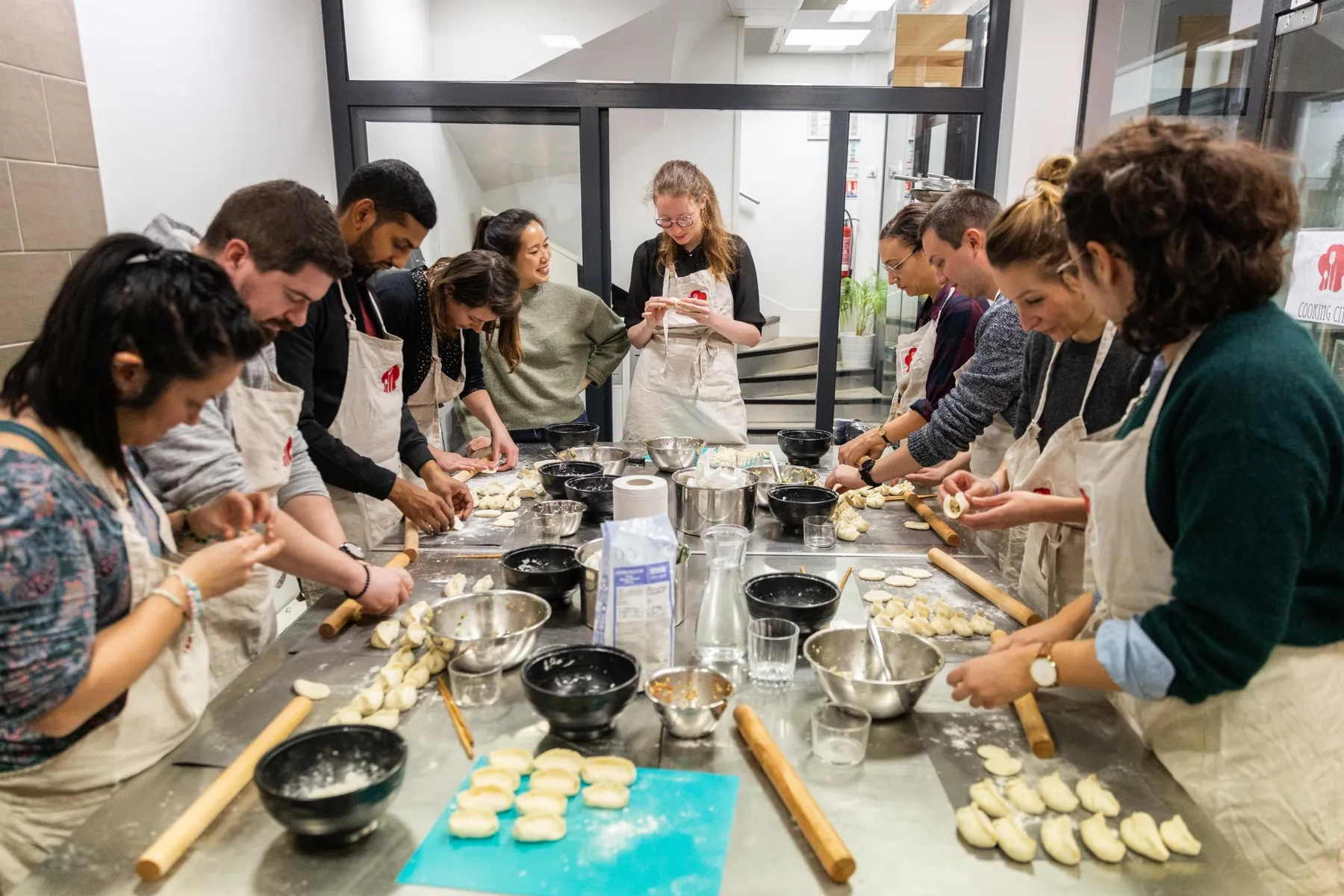 Réunissez votre équipe et préparez votre menu gourmand avec Diana - Image n°1 - Wecandoo