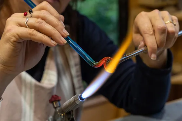 Créez votre accessoire unique en verre de Murano - Image n°1 - Wecandoo