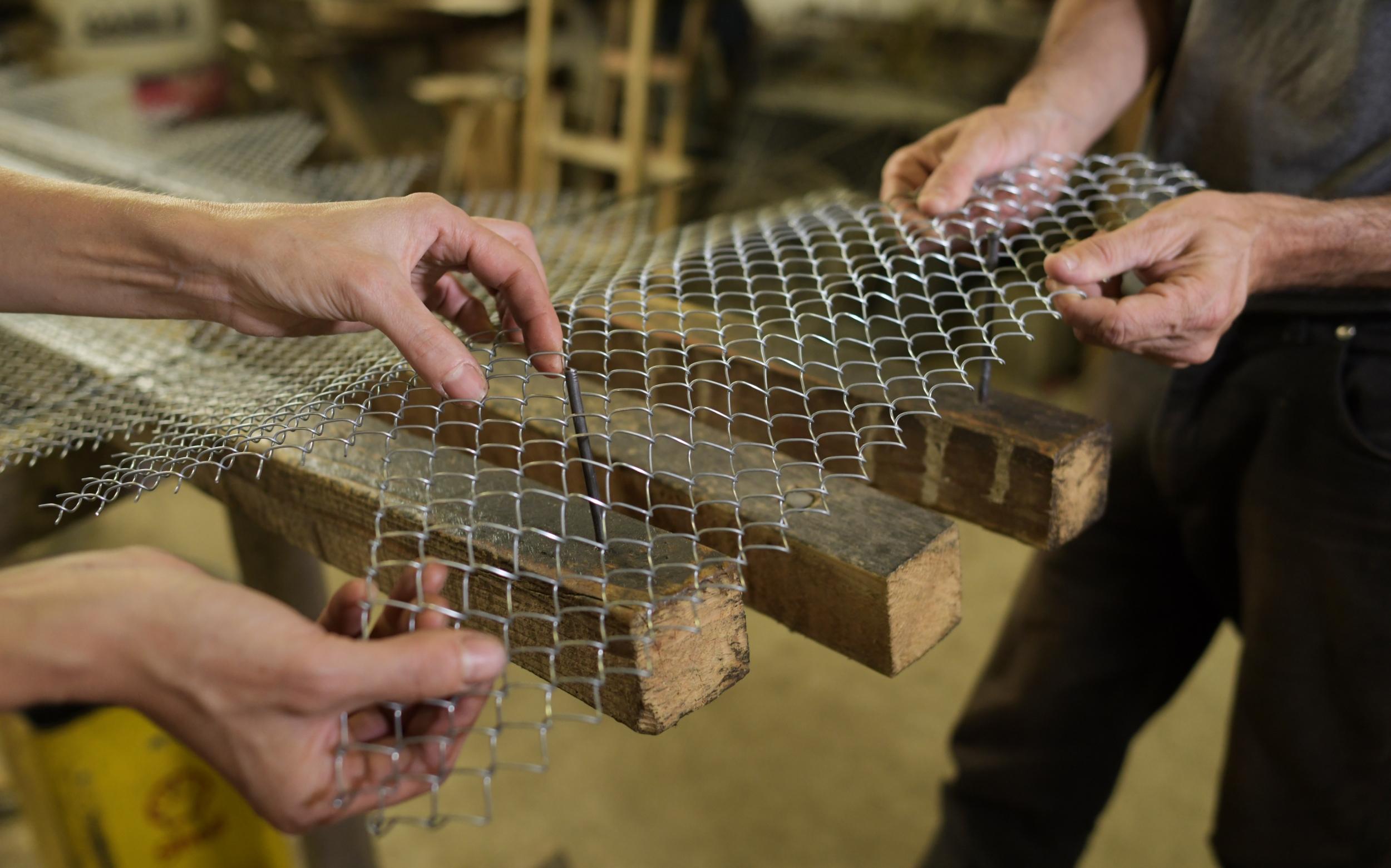 Fabriquez votre panier en grillage avec Aude - Image n°11 - Wecandoo
