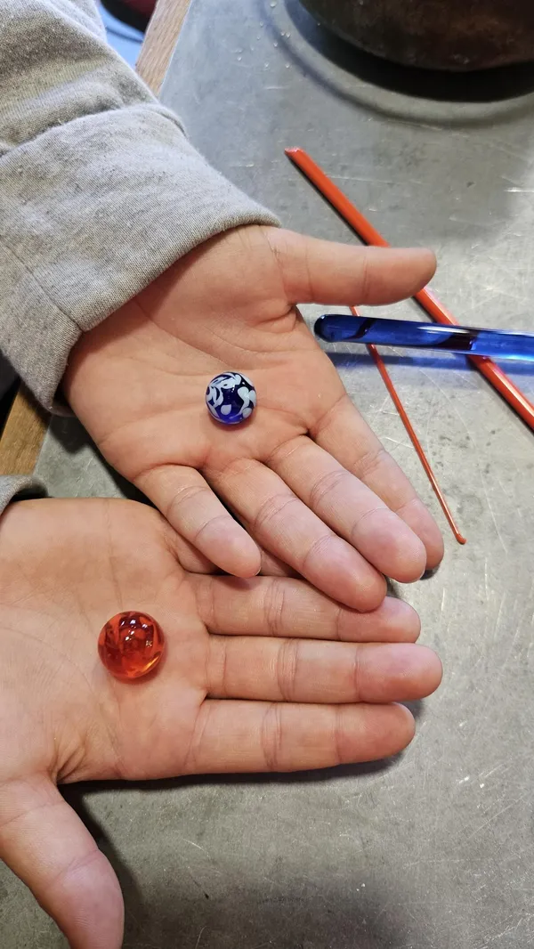 Fabrique ta bille en verre - Image n°3 - Wecandoo