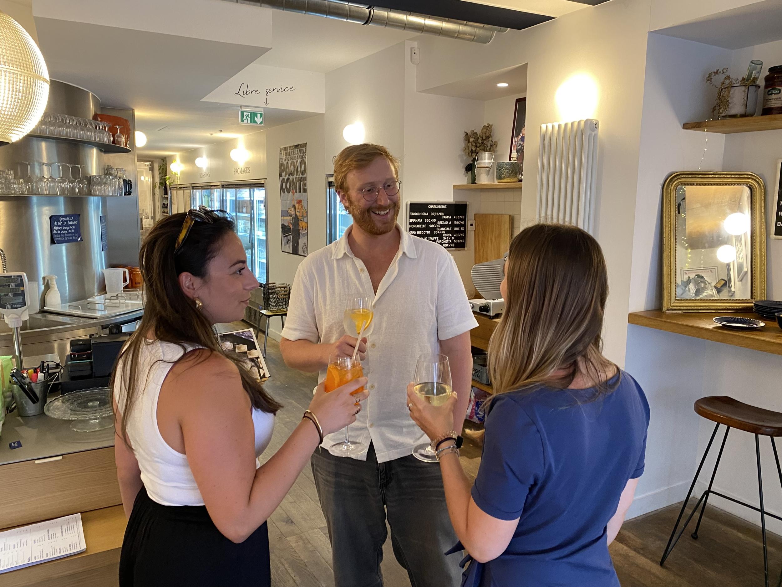 Partagez un aperitivo dans une fromagerie urbaine avec Julien et son équipe - Image n°4 - Wecandoo