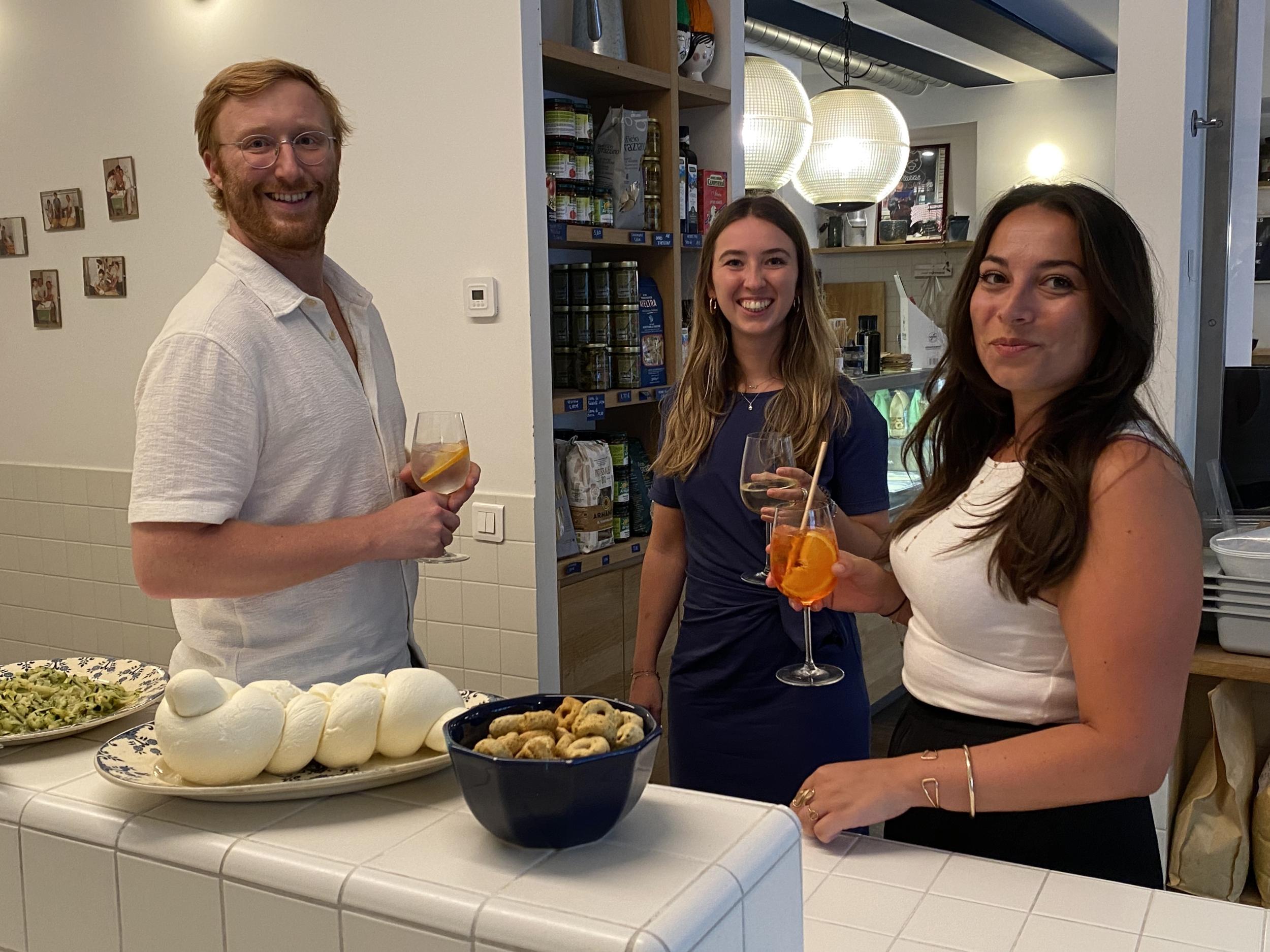 Partagez un aperitivo dans une fromagerie urbaine avec Julien et son équipe - Image n°9 - Wecandoo