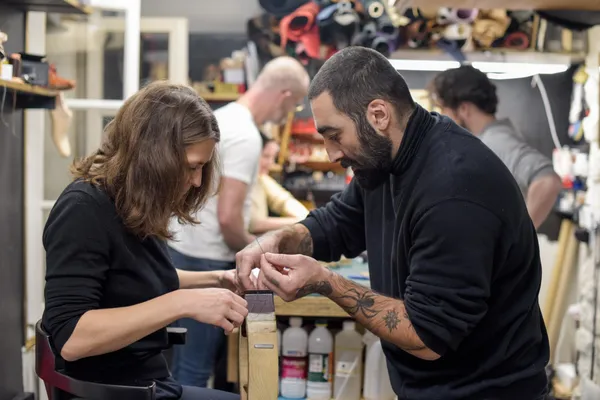 Réalisez votre porte-clés en cuir autour d’un goûter avec Hagop - Image n°5 - Wecandoo