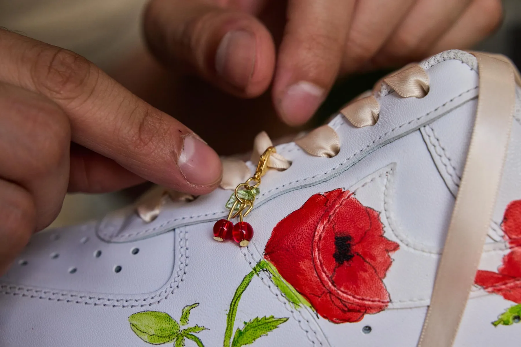 Customisez votre paire de sneakers avec Jade - Afbeelding nr. 4 - Wecandoo