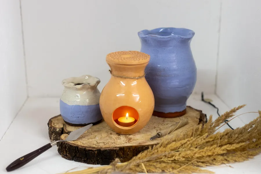 Réalisez votre vase personnalisé sur une journée avec Céline - Image n°1 - Wecandoo