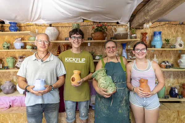 Réalisez votre vase personnalisé sur une journée avec Céline - Image n°5 - Wecandoo