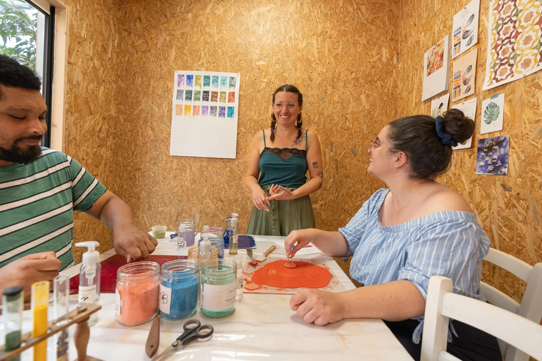 Fabriquez vos aquarelles artisanales avec Emi - Image n°3 - Wecandoo