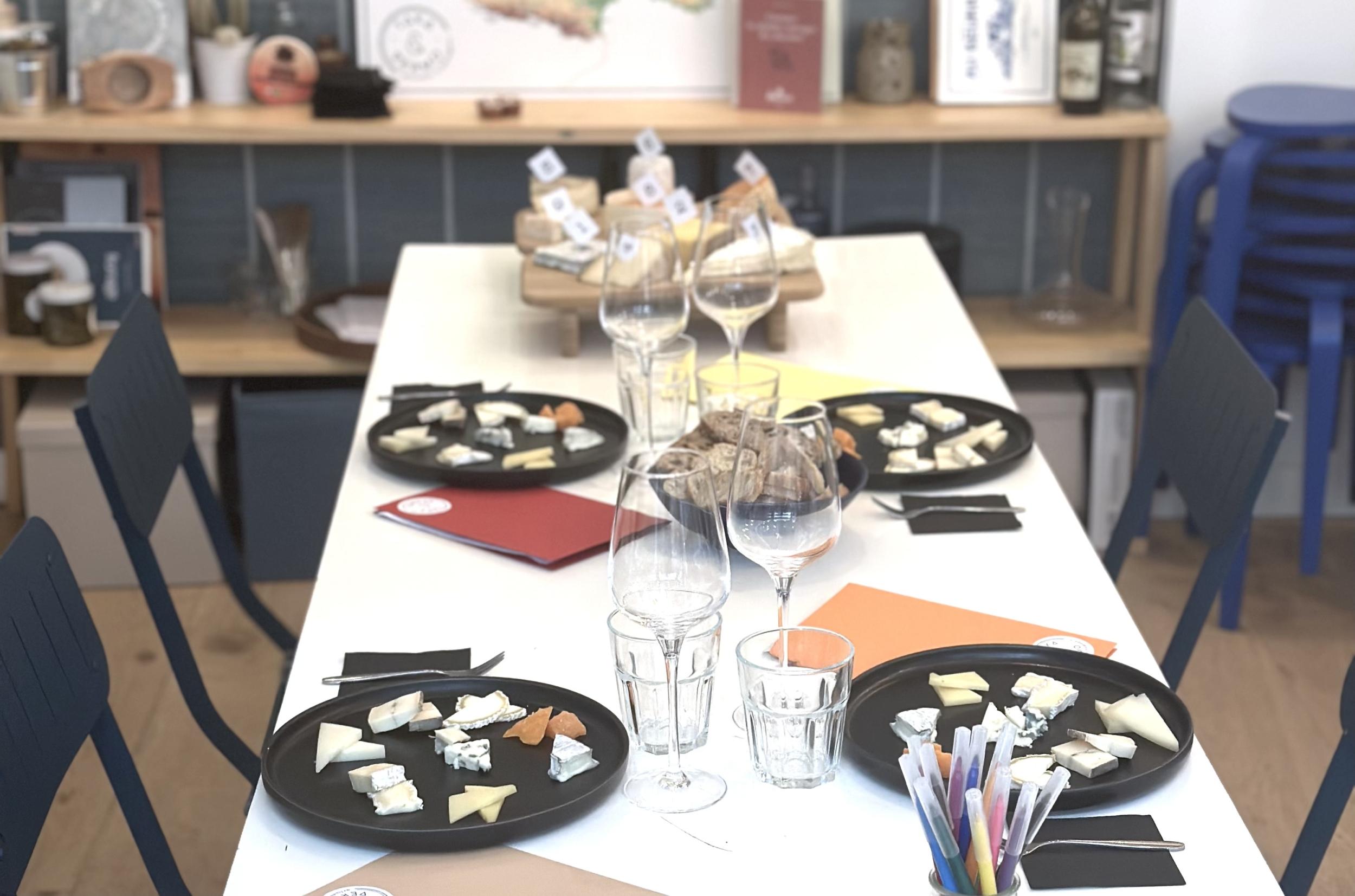 Défiez votre équipe et participez à un blind test fromager avec Laure, Mathieu et leur équipe - Image n°6 - Wecandoo