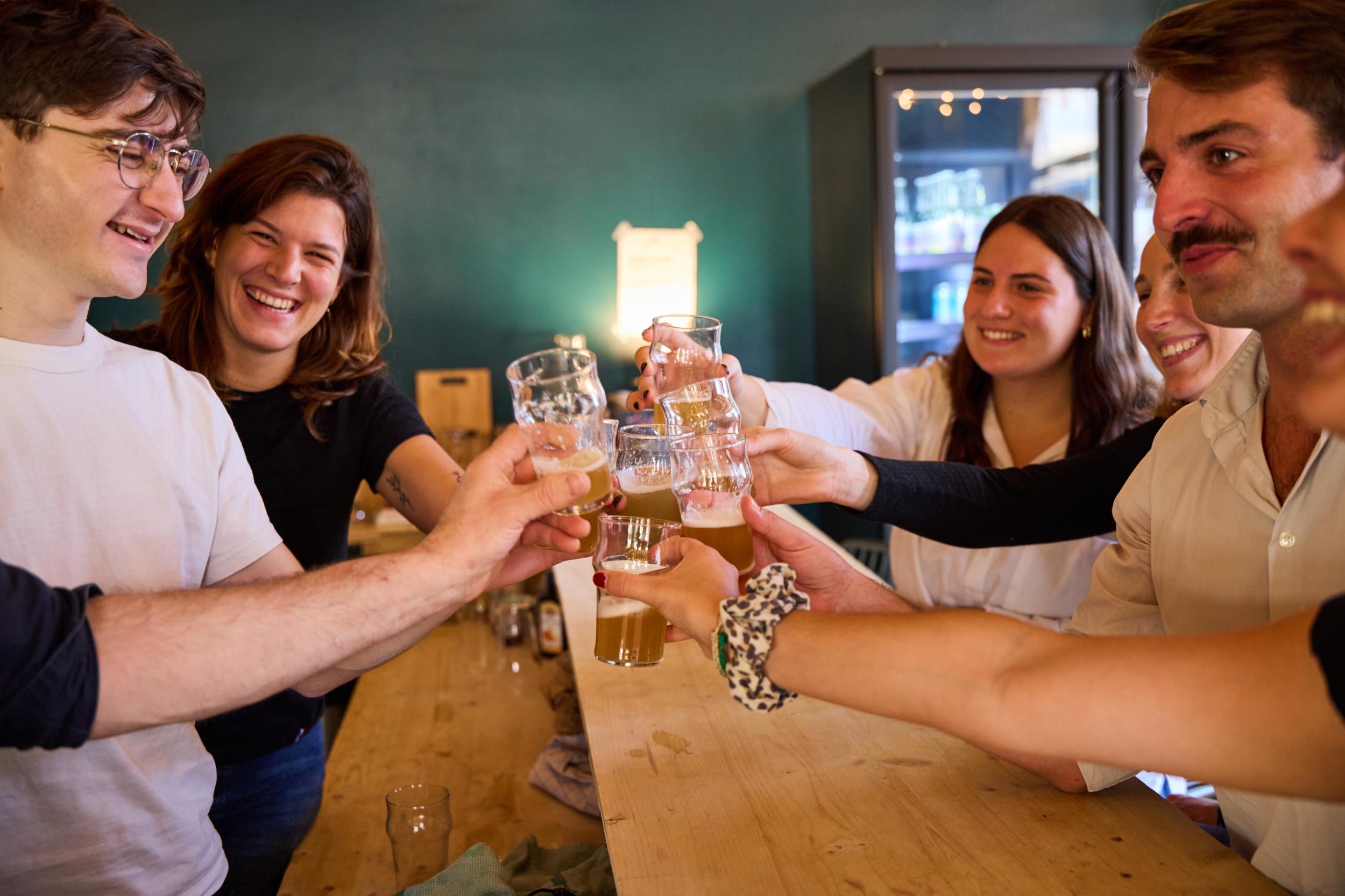 Prenez l’apéro dans une brasserie avec Fabien - Image n°3 - Wecandoo