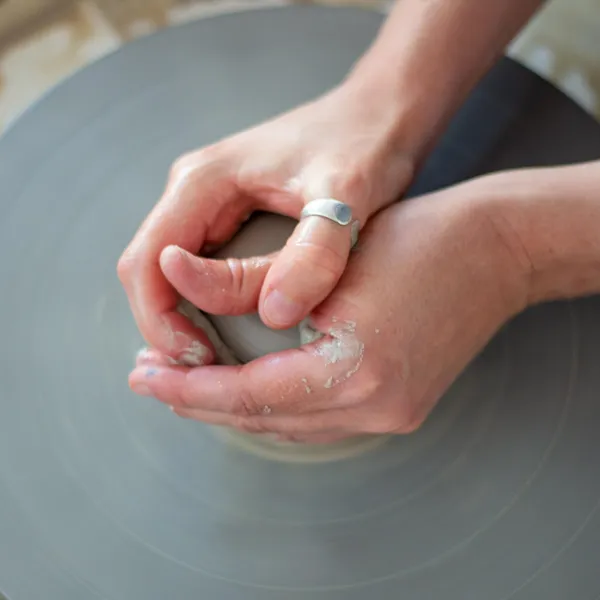 Initiez-vous au tour de potier - Image n°2 - Wecandoo