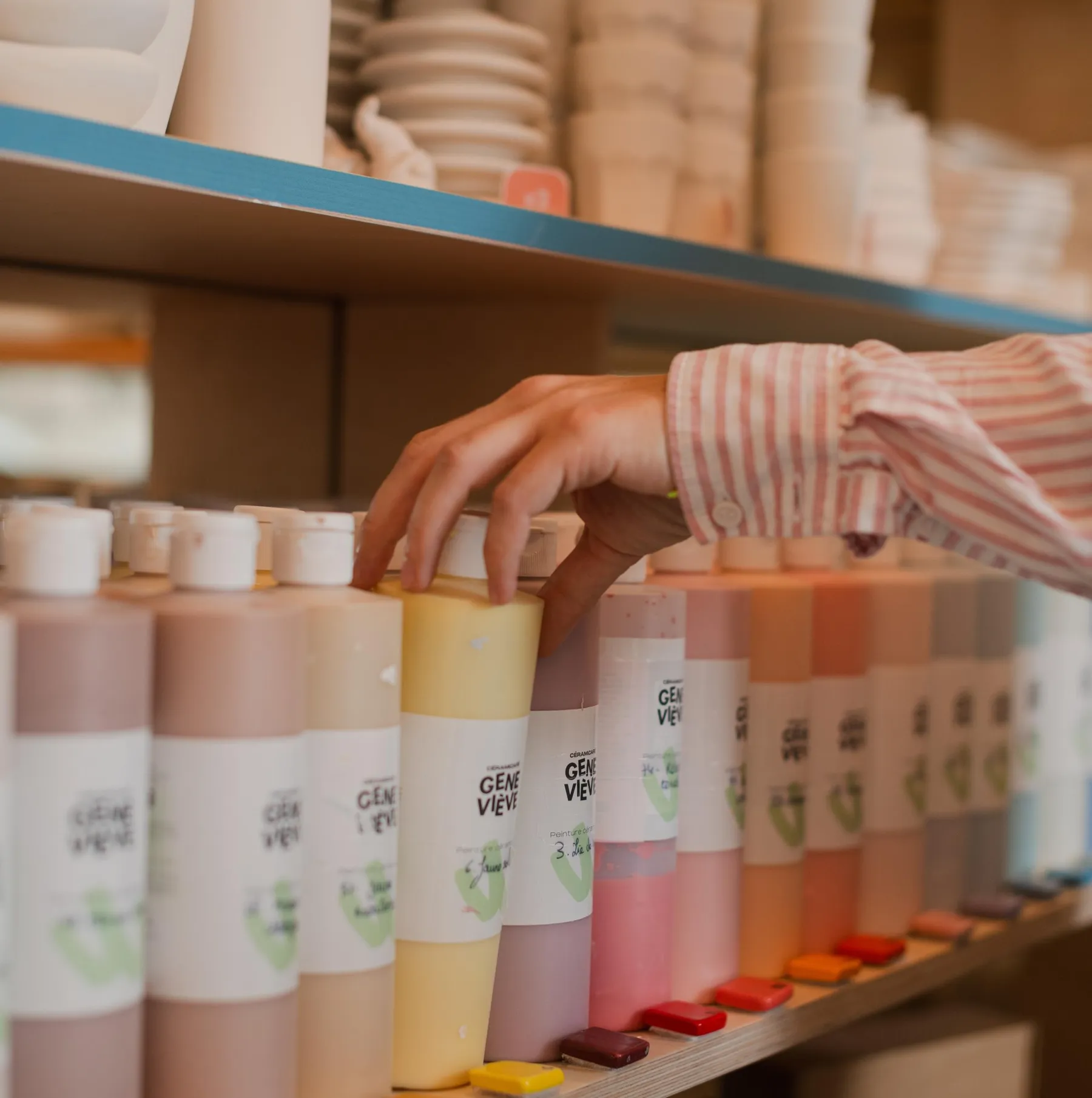 Décorez votre pièce en céramique autour d'un goûter avec Hortense - Afbeelding nr. 4 - Wecandoo