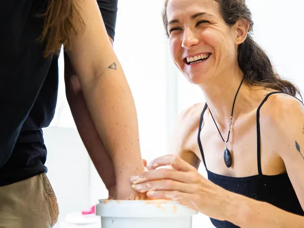 Initiez-vous au moulage corporel sur une journée avec Lucile - Image n°3 - Wecandoo