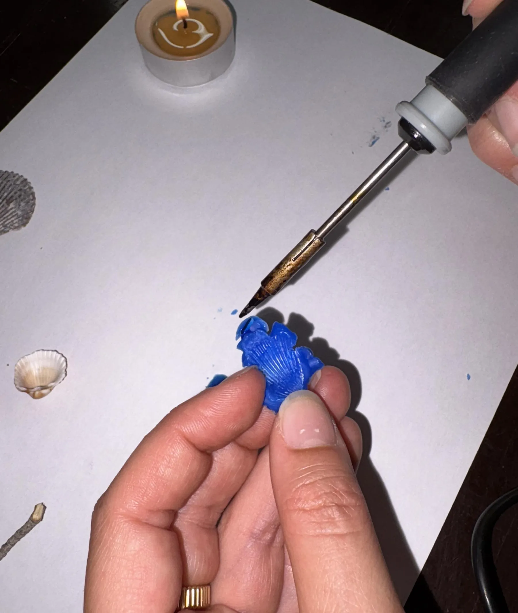 Créez votre pendentif sur cire perdue avec Margaux - Image n°4 - Wecandoo