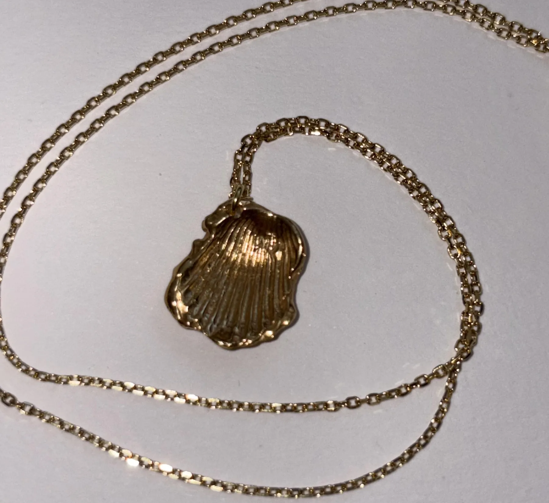 Créez votre pendentif sur cire perdue avec Margaux - Image n°1 - Wecandoo