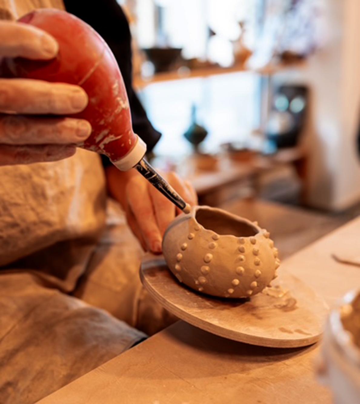 Initiez-vous au modelage et au décor