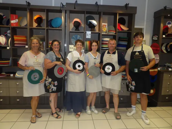 Fabriquez vos bérets en famille avec Thibaut - Image n°4 - Wecandoo