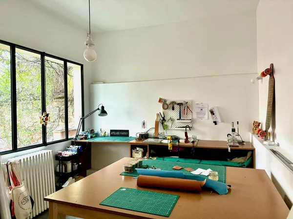 Réalisez votre protège carnet en cuir avec Aude - Image n°5 - Wecandoo