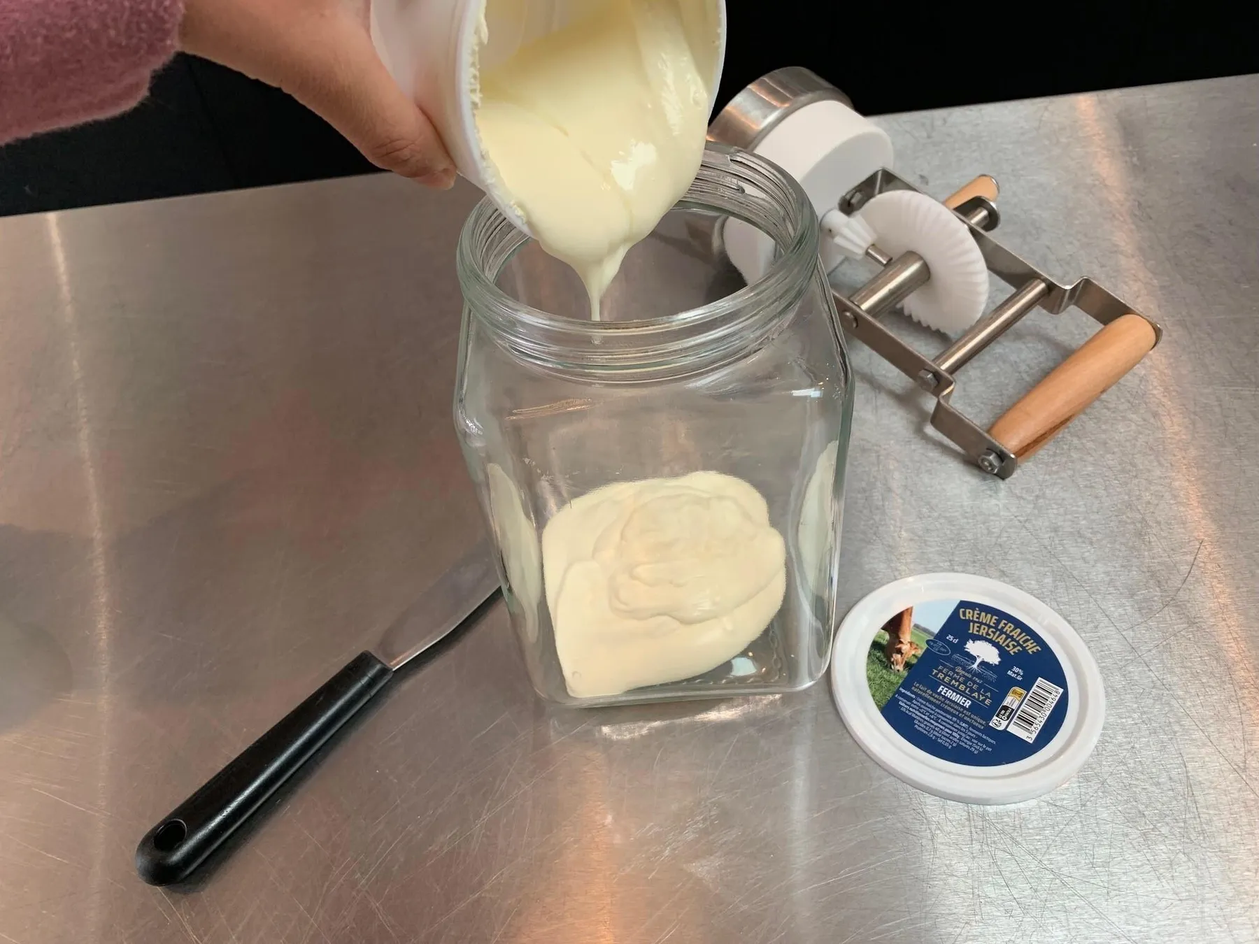 Fabriquez votre beurre fermier avec Baptiste et son équipe - Image n°5 - Wecandoo