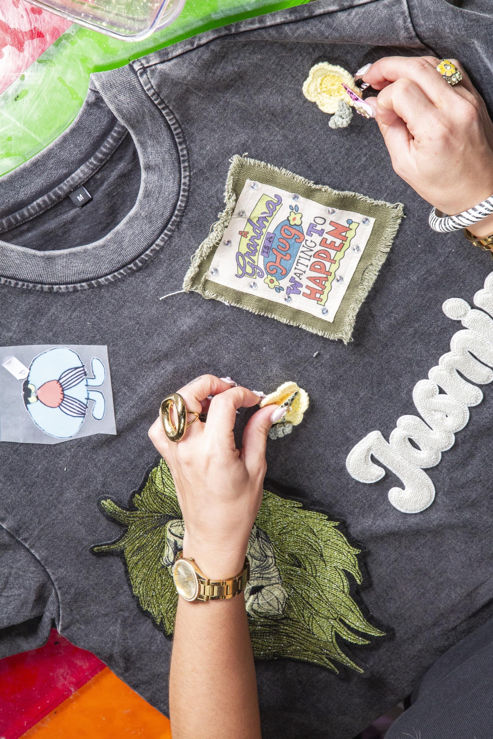 Réalisez votre t-shirt autour d’un goûter avec Marie et son équipe - Image n°8 - Wecandoo