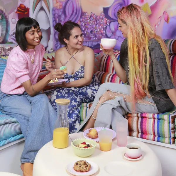 Réalisez votre bougie parfumée autour d’un goûter avec Alyah et son équipe - Image n°4 - Wecandoo