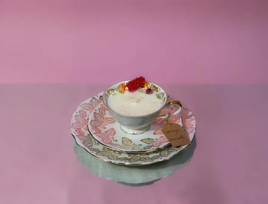 Réalisez votre bougie parfumée autour d’un goûter avec Alyah et son équipe - Image n°1 - Wecandoo