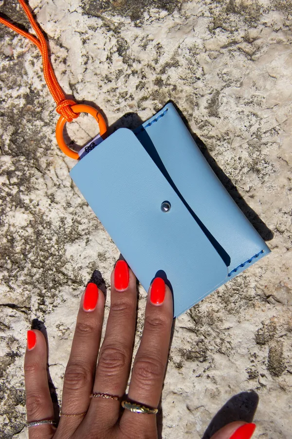 Surprenez votre équipe et réalisez votre accessoire de petite maroquinerie avec Laetitia - Image n°5 - Wecandoo