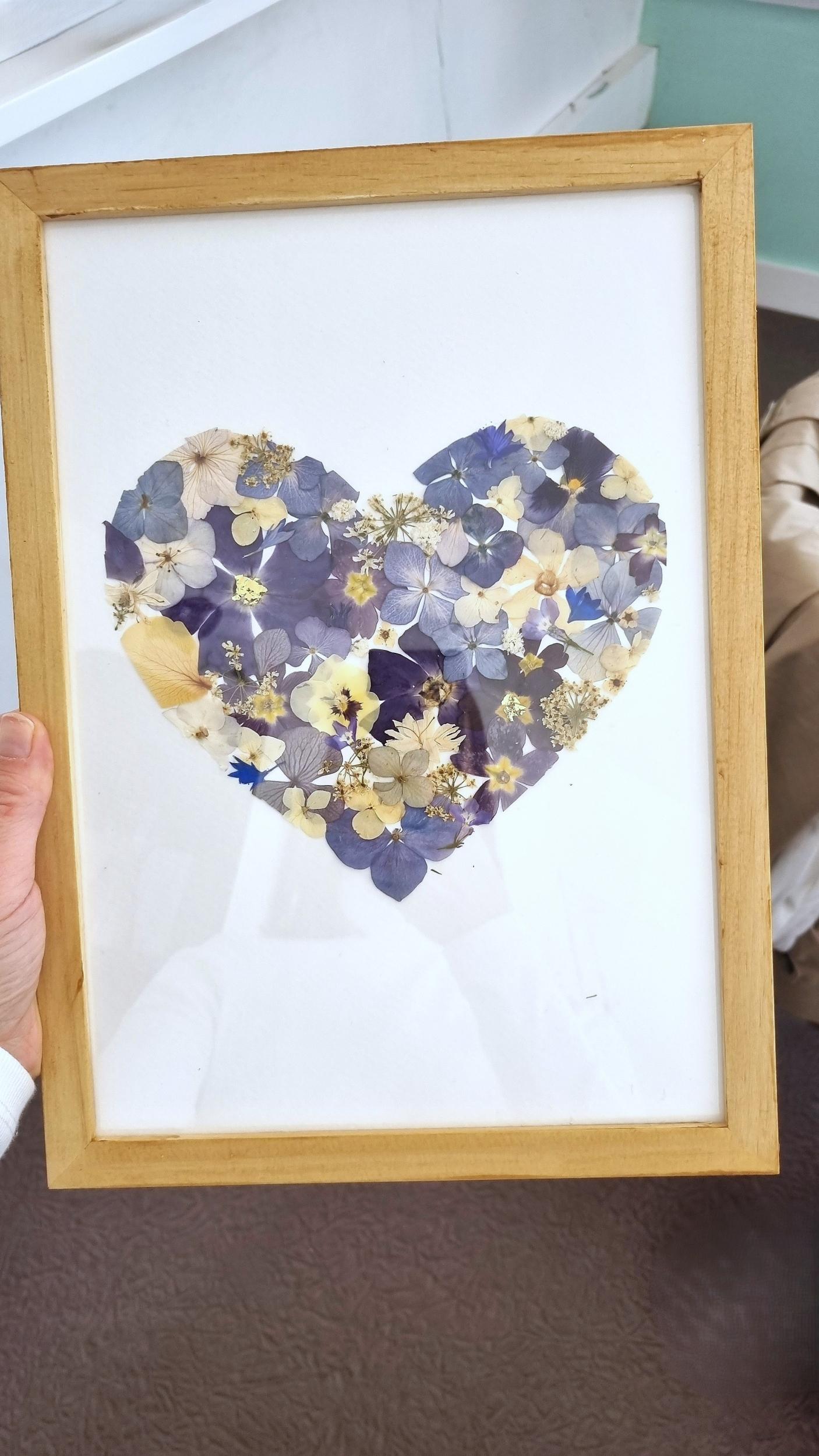 Réalisez votre herbier encadré avec Yuliya - Image n°6 - Wecandoo